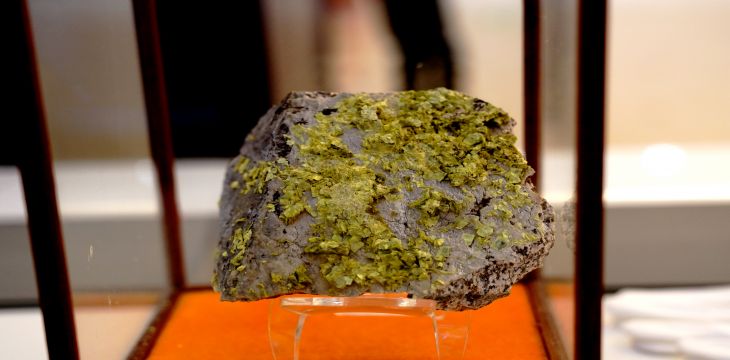 新型电化学法海水提铀效率突破90%