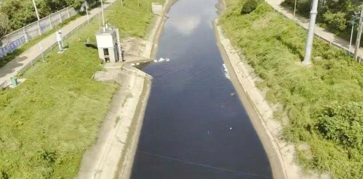 湖南益阳一地河水严重污染发黑发臭，当地：属实，正研究解决办法
