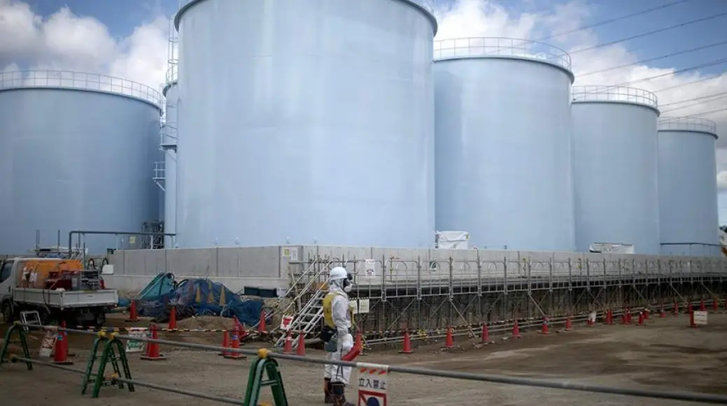 扎哈罗娃在社交媒体上链接的福岛核电站核污水储存罐照片
