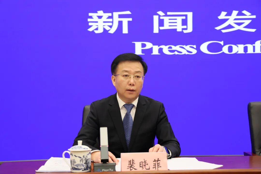 1761724497497843.jpg 22生态环境部新闻发言人、.jpg