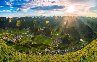 黔西南：山地旅游胜地 户外运动乐园