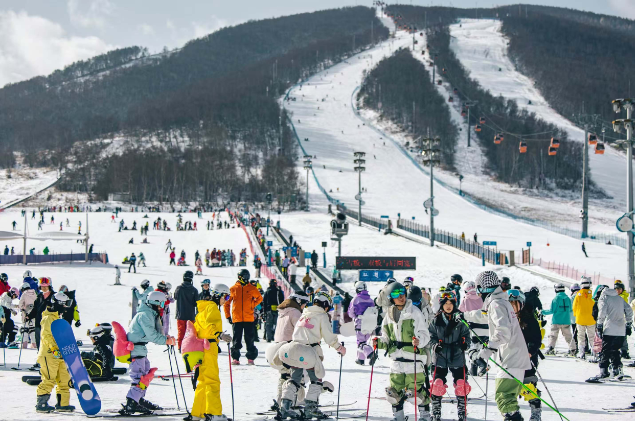 1768566632861342.png 太舞滑雪场里欢歌笑语,崇礼冰雪魅力111.png